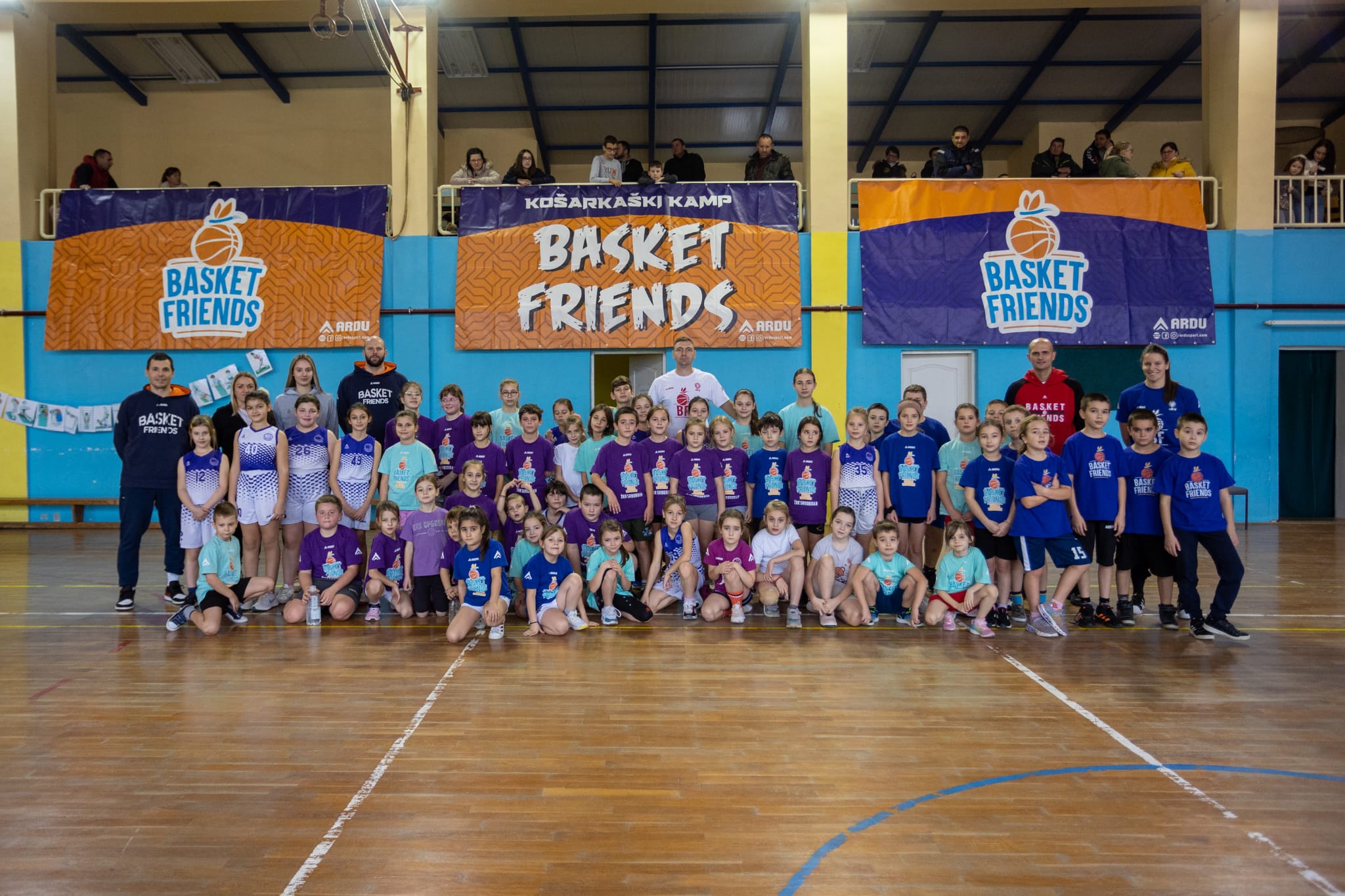 Prvi BASKET FRIENDS turnir skolica kosarke odrzan je u Čoki