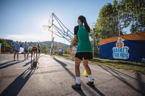 Basket-Friends-Kamp-2.deo-121