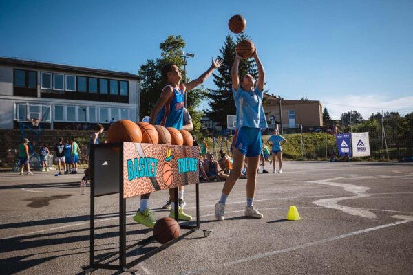 Basket-Friends-Kamp-2.deo-130