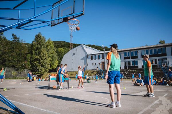 Basket-Friends-Kamp-2.deo-143