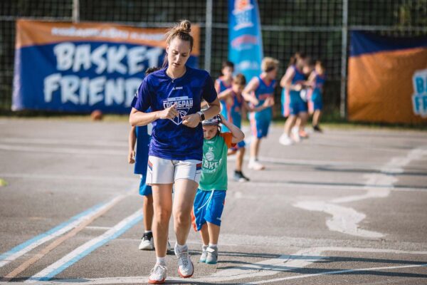 Basket-Friends-Kamp-2.deo-38