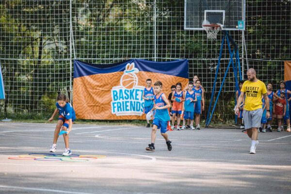 Basket-Friends-Kamp-2.deo-71