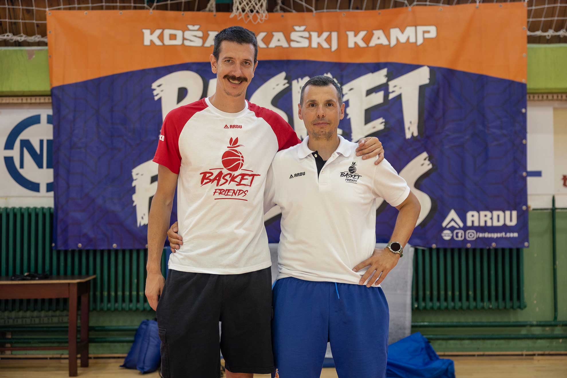 Strahinja Stojačić otvorio košarkaški kamp u Novom Bečeju